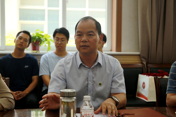 色情片党委书记曹军会主持会议并作总结讲话.JPG